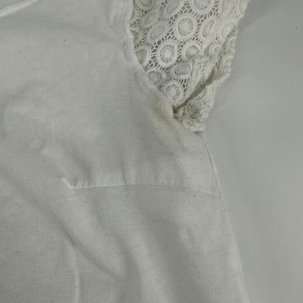 * Lilly Pulitzer for Target White Lace Eyelet Crop Top Size Medium - Picture 11 of 15